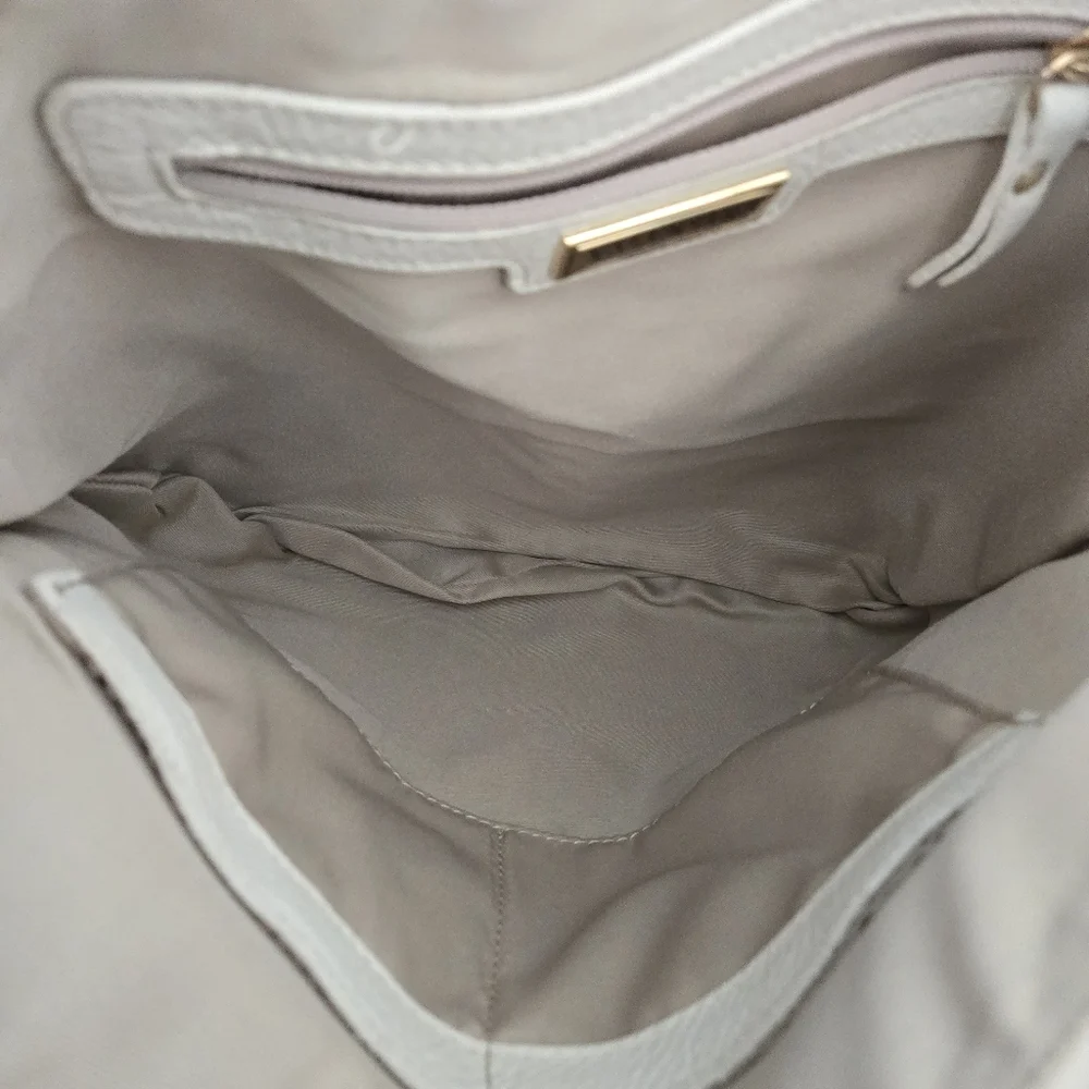 Valentina Italia Crossbody Bag  Off White - Picture 6 of 12